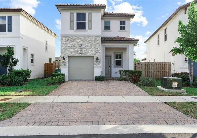 2nd image of 2441 Nw 131st Cir #2441, Miami, FL 33167 | MLS# B26021000
