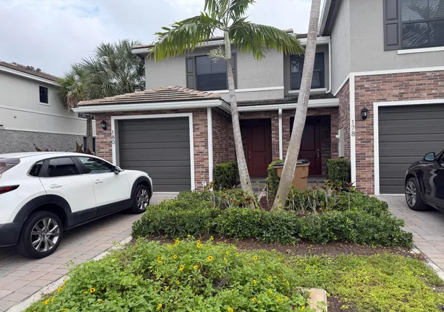 1st image of 178 Se 5th Ct Se, Deerfield Beach, FL 33441 | MLS# B26021019