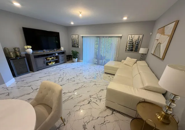 2nd image of 178 Se 5th Ct Se, Deerfield Beach, FL 33441 | MLS# B26021019