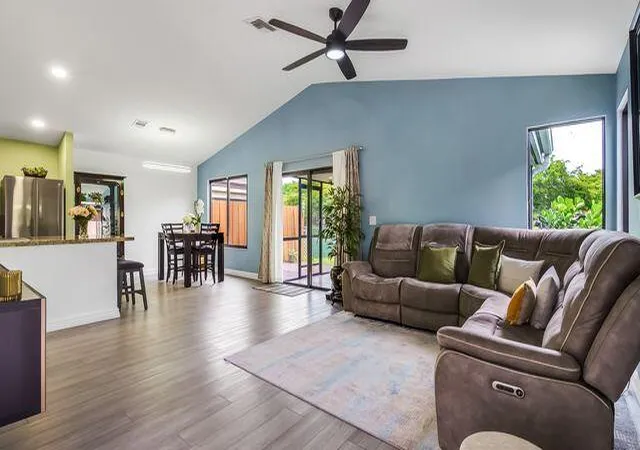 4th image of 3761 Nw 21 St, Coconut Creek, FL 33066 | MLS# B26021102