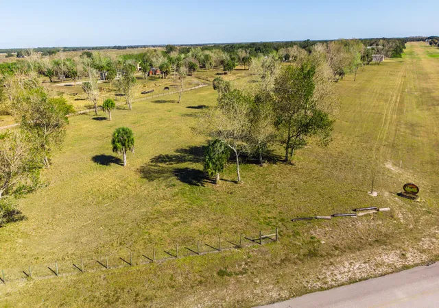 4th image of 0 Sw 144Th Pkwy, Okeechobee, FL 34974 | MLS# B26021183
