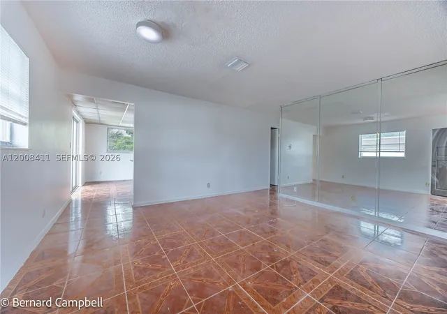 5th image of 321 Sw 1St Ct #K-5, Pompano Beach, FL 33060 | MLS# A12008411
