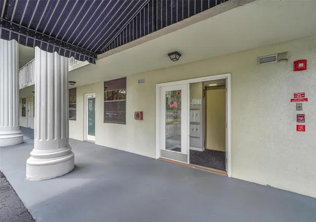 3rd image of 1713 Whitehall Dr #103, Davie, FL 33324 | MLS# B26021283