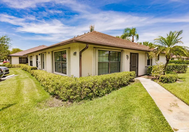 Photo 1 of Single family home for sale at 1607 Laurel Leaf Ln #B, Fort Pierce, FL 34950 | MLS# B26021422 | Listing updated on 2026-08-21