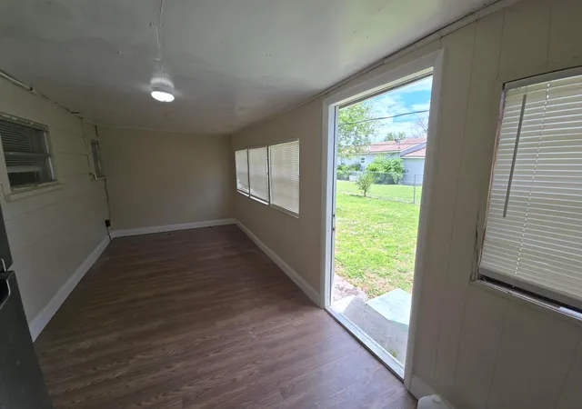 29th image of 408 Nw 10th Ave, Okeechobee, FL 34974 | MLS# B26021447