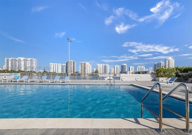 2nd image of 18071 Biscayne Blvd #802, Aventura, FL 33160 | MLS# A12009462