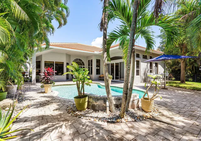 Homes for sale in Lake Worth, FL | 4972 Forest Dale Dr, Lake Worth, FL 33449 | MLS# B26021464