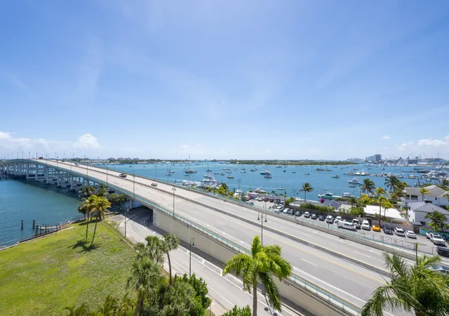 Homes for sale in Riviera Beach, FL | 2640 Lake Shore Dr #1811, Riviera Beach, FL 33404 | MLS# B26021745