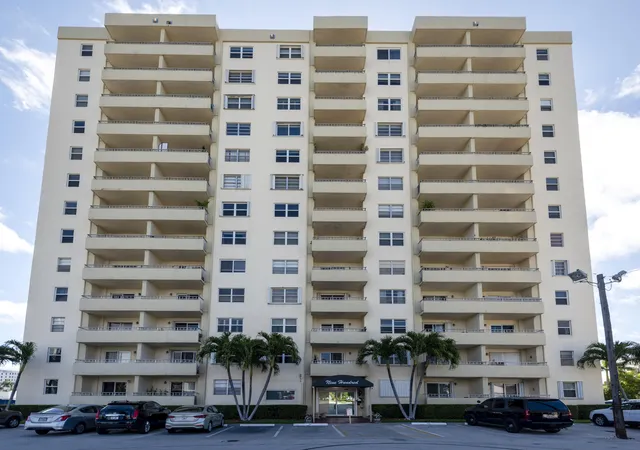 Homes for sale in Fort Lauderdale, FL | 900 Ne 18th Ave #409, Fort Lauderdale, FL 33304 | MLS# B26021776