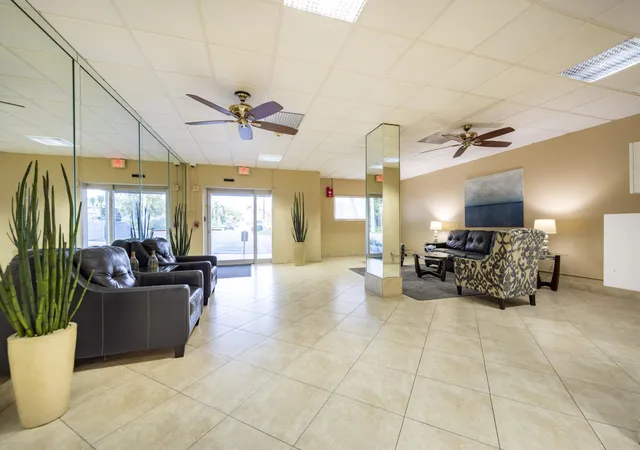 Homes for sale in Fort Lauderdale, FL | 900 Ne 18th Avenue, Fort Lauderdale, FL 33304 | Houzeo