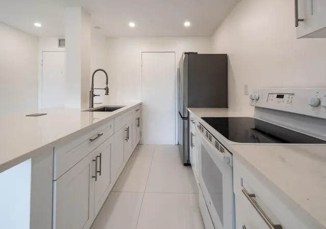Homes for sale in Fort Lauderdale, FL | 900 Ne 18th Ave #408, Fort Lauderdale, FL 33304 | MLS# B26021806