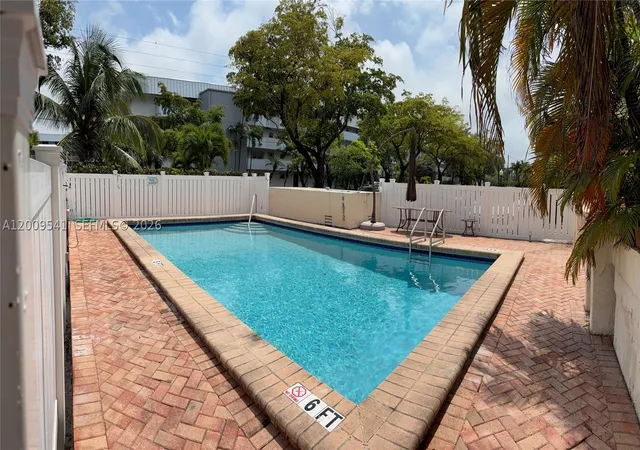 39th image of 3819 Ne 170th St #B-1, North Miami Beach, FL 33160 | MLS# A12009541