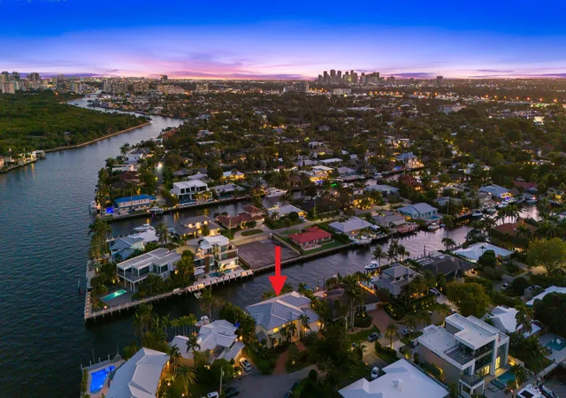 Homes for sale in Fort Lauderdale, FL | 2870 Ne 24th Pl, Fort Lauderdale, FL 33305 | MLS# B26021870