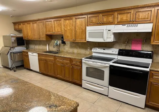 2nd image of 7705 Nw 5Th Ct, Margate, FL 33063