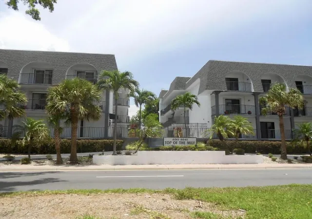 2nd image of 4013 N Ocean Dr N #109, Fort Lauderdale, FL 33308 | MLS# B26021963
