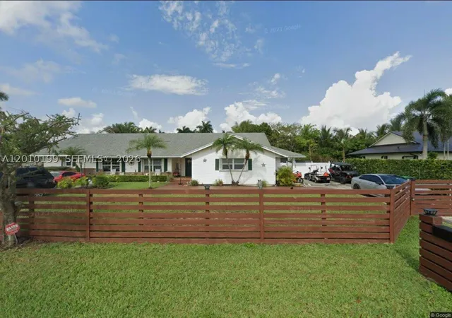 Photo 3 of Single family home for sale at 29490 Sw 193 Ave, Homestead, FL 33030 | MLS# A12010199 | Listing updated on 2026-08-25