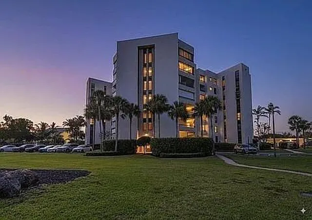 40th image of 6463 La Costa Dr #105, Boca Raton, FL 33433 | MLS# B26022017