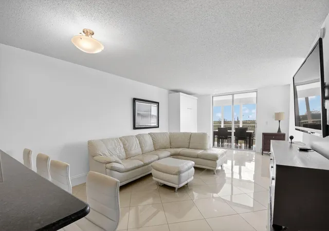 5th image of 5500 Nw 2Nd Ave, Boca Raton, FL 33487