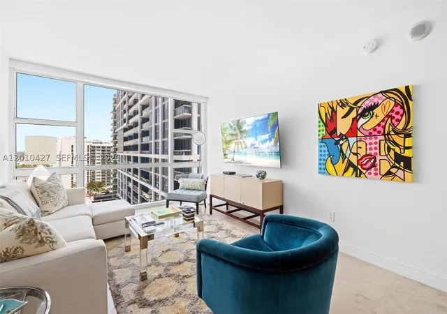 Homes for sale in Miami Beach, FL | 6801 Collins #1215, Miami Beach, FL 33141 | MLS# A12010427