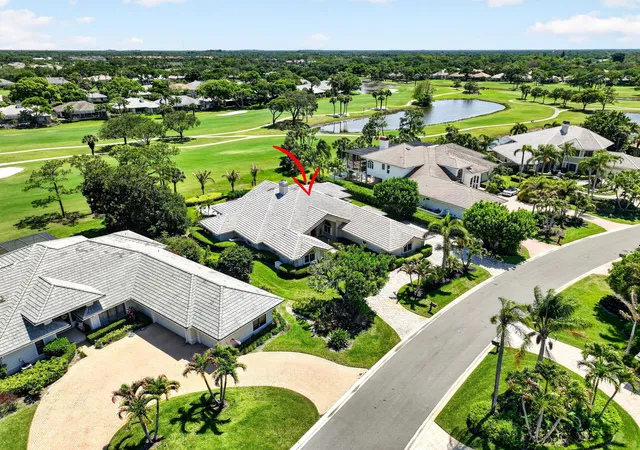 Homes for sale in Stuart, FL | 6711 Se Barrington Dr, Stuart, FL 34997 | MLS# B26022201