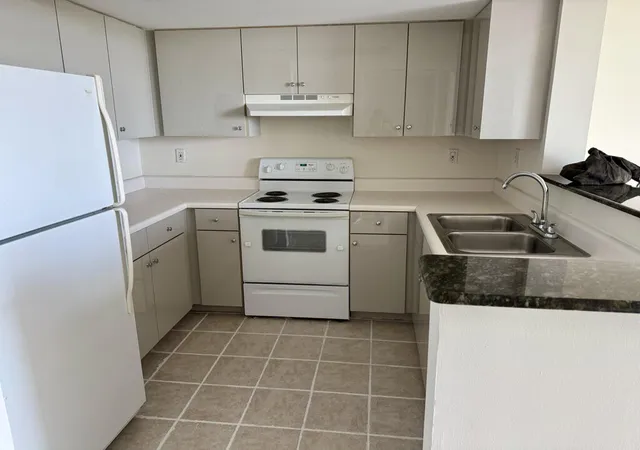 1st image of 3000 Coral Wy #1007, Miami, FL 33145 | MLS# B26022350