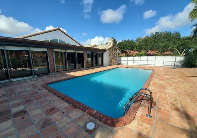 20th image of 10500 Sw 126th St, Miami, FL 33176 | MLS# A12010760