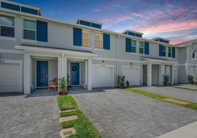 29th image of 5739 Se Edgewater Cir, Stuart, FL 34997 | MLS# B26022496