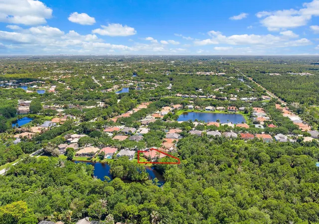 4th image of 19189 Tamara Ln, Jupiter, FL 33458 | MLS# B26022594