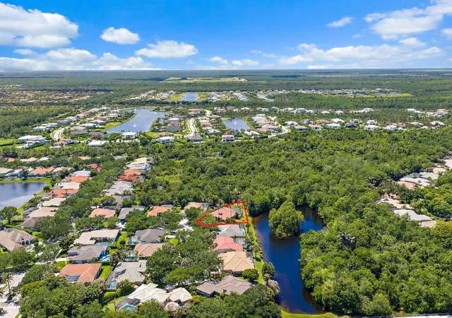 5th image of 19189 Tamara Ln, Jupiter, FL 33458 | MLS# B26022594