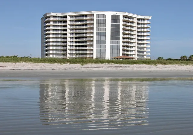 Homes for sale in Hutchinson Island, FL | 3000 N Hwy A1a #12b, Hutchinson Island, FL 34949 | MLS# B26022642