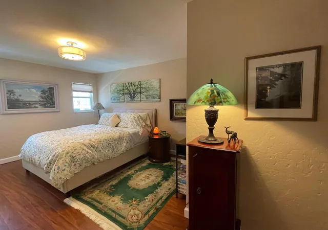 4th image of 4629 Poinciana St, Lauderdale-by-the-Sea, FL 33308