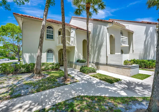 Homes for sale in Palm Beach Gardens, FL | 229 Cypress Point Dr, Palm Beach Gardens, FL 33418 | MLS# B26022705