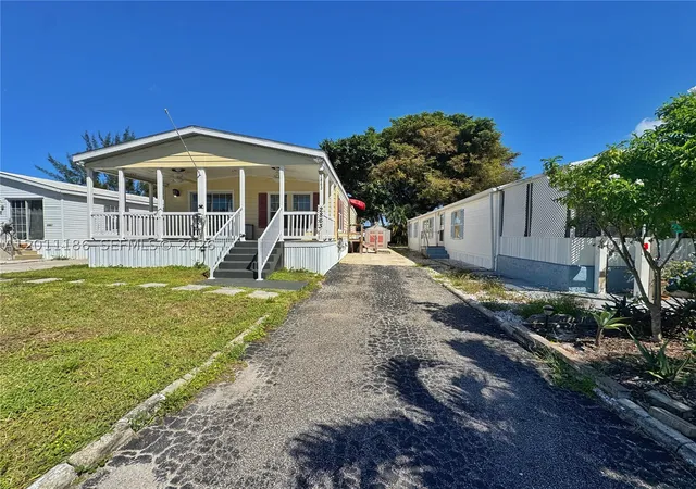 1st image of 2863 Sw 58th Mnr, Dania Beach, FL 33312 | MLS# A12011186