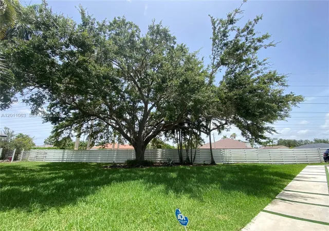 63rd image of 13255 Sw 106th Ave, Miami, FL 33176 | MLS# A12011063