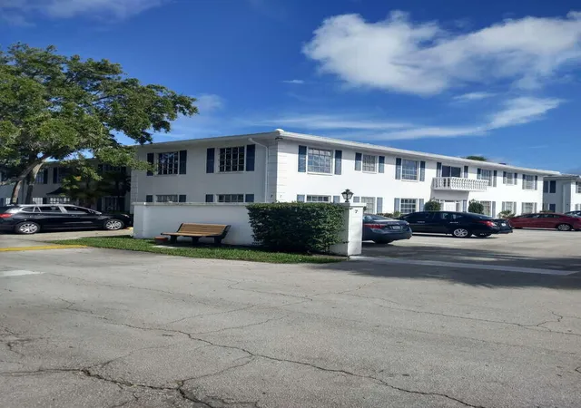 Homes for sale in Fort Lauderdale, FL | 2180 Ne 67Th St #721, Fort Lauderdale, FL 33308 | MLS# B26022752
