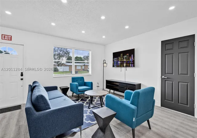 Photo 3 of Single family home for sale at 7471 Hope St, Hollywood, FL 33024 | MLS# A12011284 | Listing updated on 2026-08-04