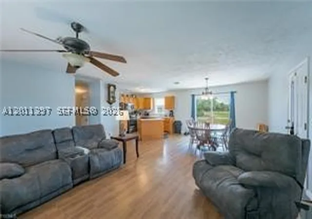 4th image of 1500 Jay Ter, La Belle, FL 33935 | MLS# A12011397