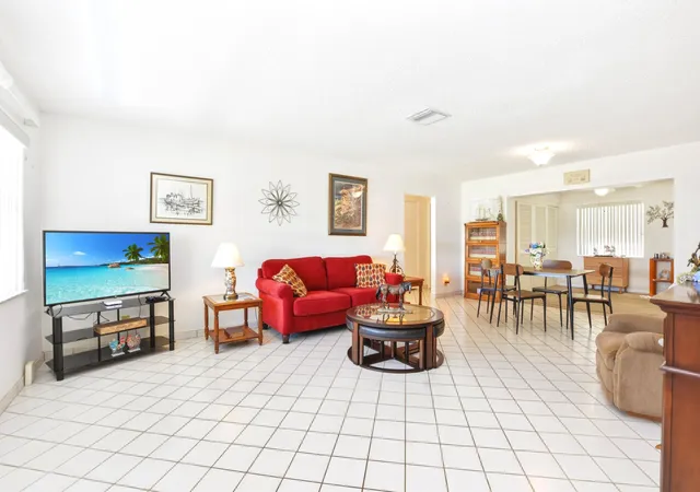 Homes for sale in Boynton Beach, FL | 2108 Sw 15Th St, Boynton Beach, FL 33426 | MLS# B26022988