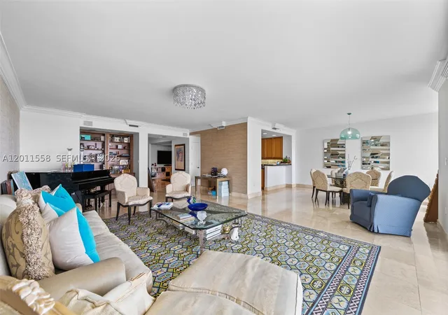 Photo 3 of Condo for sale at 3201 Ne 183Rd St #1705, Aventura, FL 33160 | MLS# A12011558 | Listing updated on 2026-07-24