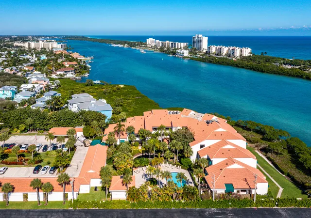 3rd image of 200 Waterway Rd #204, Tequesta, FL 33469 | MLS# B26023057