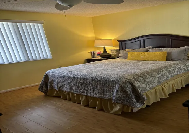 2nd image of 2561 Vlg Blvd, West Palm Beach, FL 33409