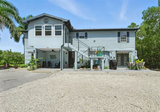 5th image of 936 Panther Creek Ln, Everglades City, FL 34114 | MLS# A12010738