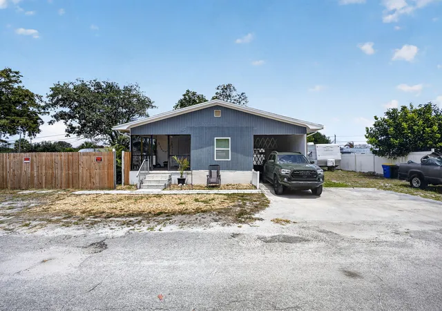 Homes for sale in Hobe Sound, FL | 7945 Se Fairchild Wy, Hobe Sound, FL 33455 | MLS# B26023220