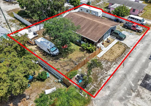 Homes for sale in Hobe Sound, FL | 7945 Se Fairchild Wy, Hobe Sound, FL 33455 | MLS# B26023220