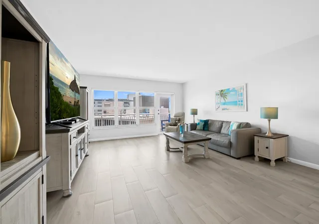 Homes for sale in Fort Lauderdale, FL | 3850 Galt Ocean Dr #1804, Fort Lauderdale, FL 33308 | MLS# B26023371