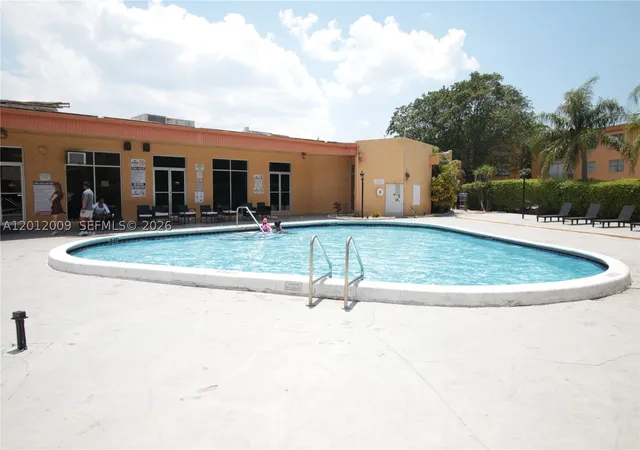 Homes for sale in Deerfield Beach, FL | 4314 9th Ave, Deerfield Beach, FL 33064 | Houzeo