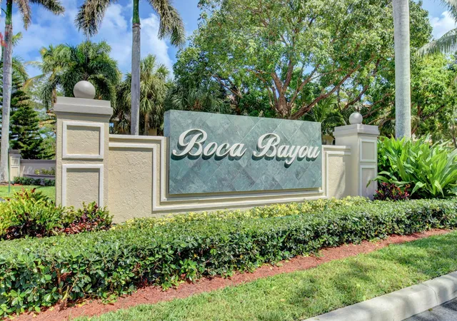 2nd image of 8 Royal Palm Wy, Boca Raton, FL 33432