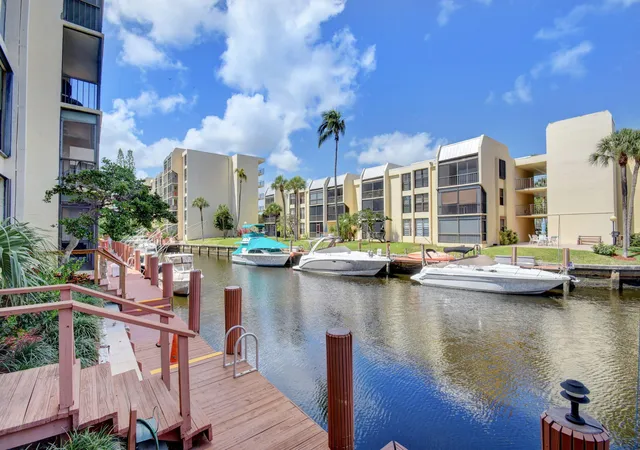 32nd image of 8 Royal Palm Wy #203, Boca Raton, FL 33432 | MLS# B26023541