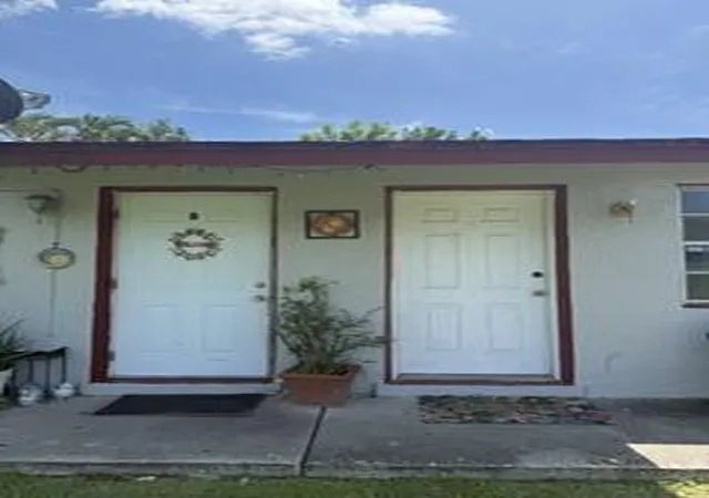 5th image of 1602 Meridian Rd, West Palm Beach, FL 33417 | MLS# B26023574