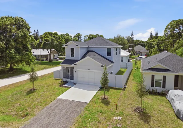 3rd image of 2405 88Th Ave, Vero Beach, FL 32966 | MLS# B26023663